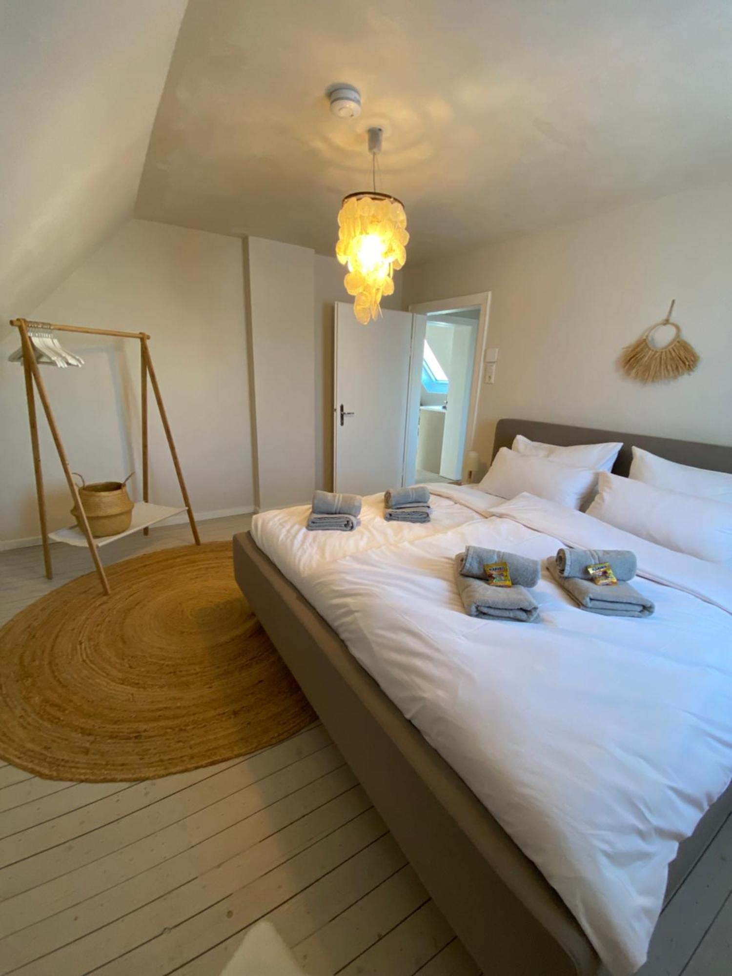 Cozy City Apartment Daun - Ferienwohnung Екстериор снимка